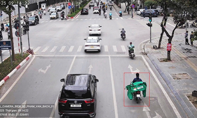 Danh sách 56 trường hợp vi phạm đỏ bị camera AI phát hiện trong ngày 26/12 tại nội đô Hà Nội và cao tốc Nội Bài - Lào Cai